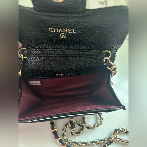 Mini Black WOC - Picture 6 of 9